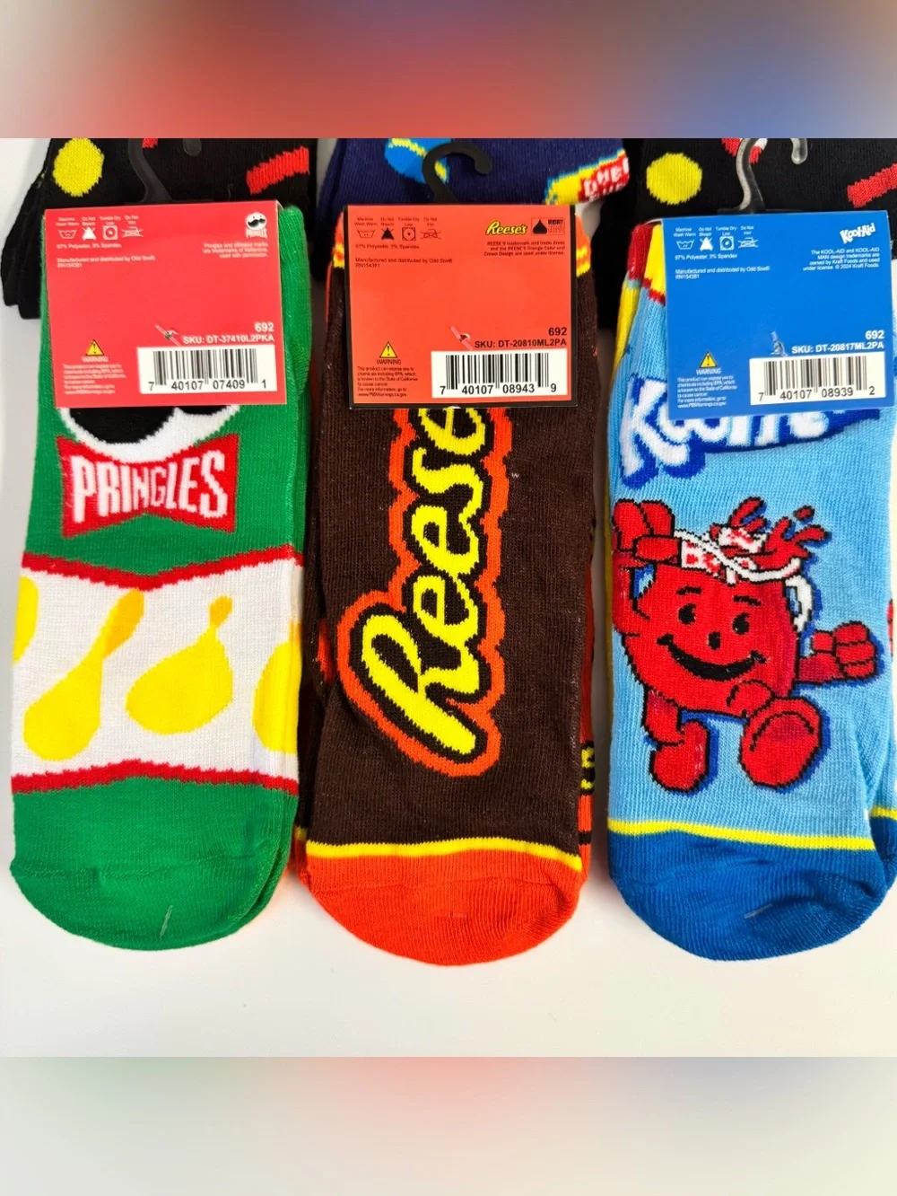 Novelty Socks & Sour Patch Lip Balm Lot Pringles Reese’s Sugar Daddy Tipsy Elves